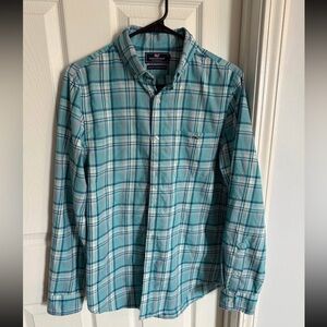 Vineyard Vines Men’s Slim Fit Tucker Shirt
